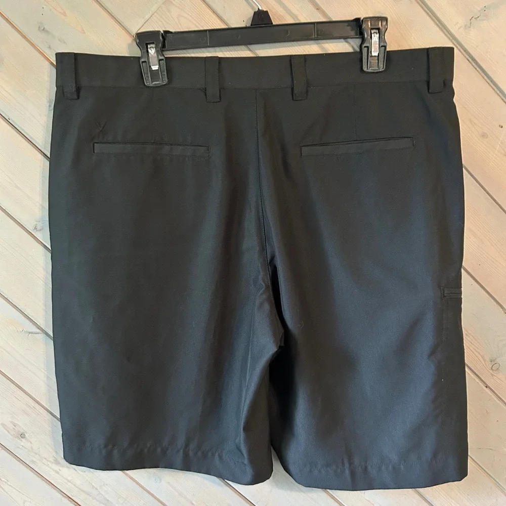 Callaway Mens Black Optimum Performance Golf Shorts Zipper Pocket Size 36 37W